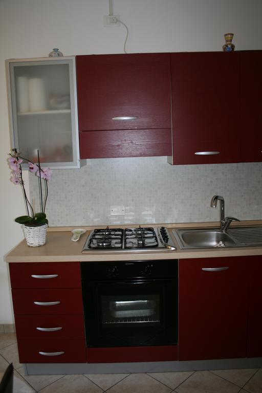 Alma Apartment Сирмионе Экстерьер фото